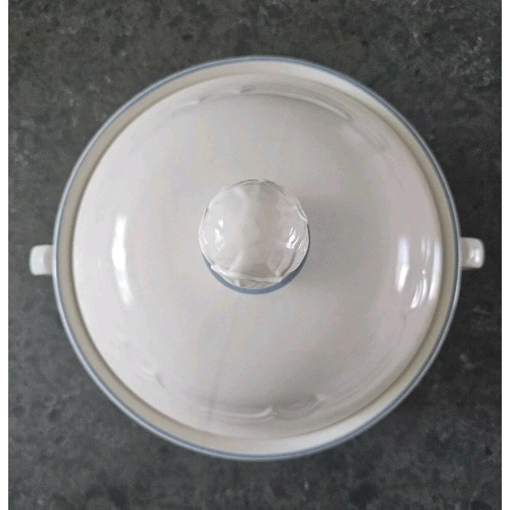 Vintage Cordella Stoneware Covered Casserole Dish Japan Floral Blue Trim 2 Qt